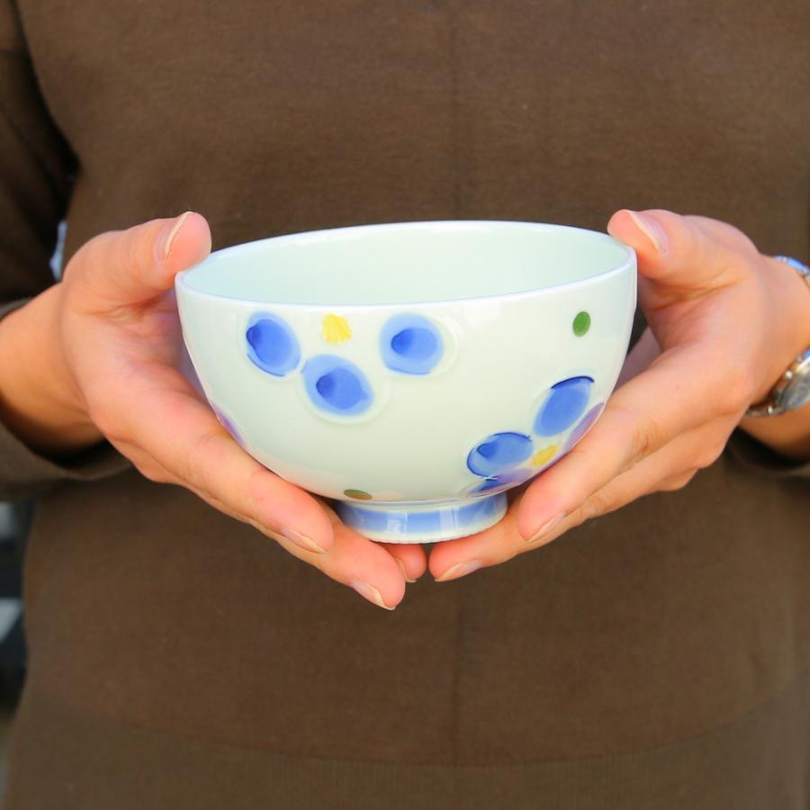 茶碗 有田焼 一珍梅濃軽量茶碗（大・青） 軽い 軽量 梅 花柄 大きめ