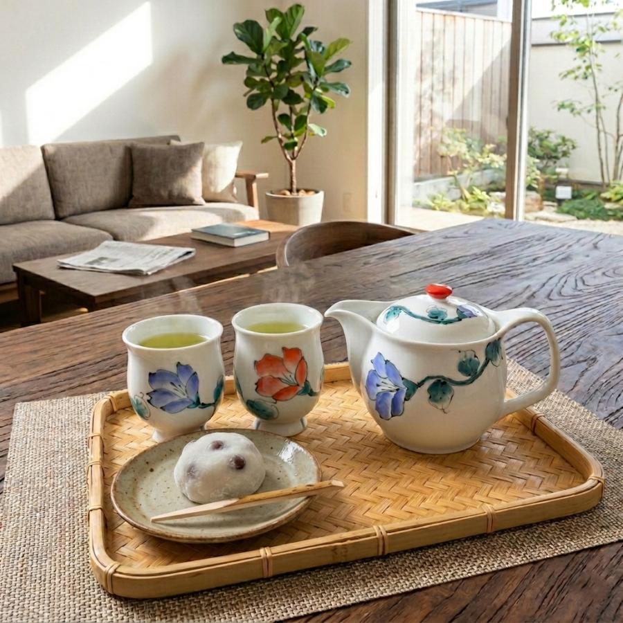 急須 有田焼 波佐見焼 オリジナル はるかポット 持ちやすい 花柄｜和