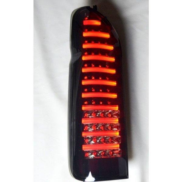 ハイエース 200系 テールランプ スモークレッド赤バックライトLED1年