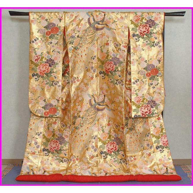 色打掛 本金西陣織 赤地小桜金箔鶴 色打掛 本金西陣織 赤地小桜金箔鶴 - メルカリ