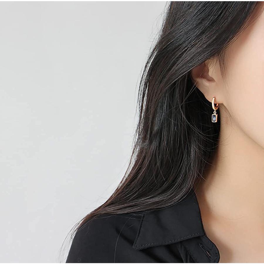 E Floral フープピアス 小さめ レディース 揺れる ピアス ブルー ラインストー 金属アレルギー対応 シルバー925 リングピアス Hanamaru Market 通販 Yahoo ショッピング