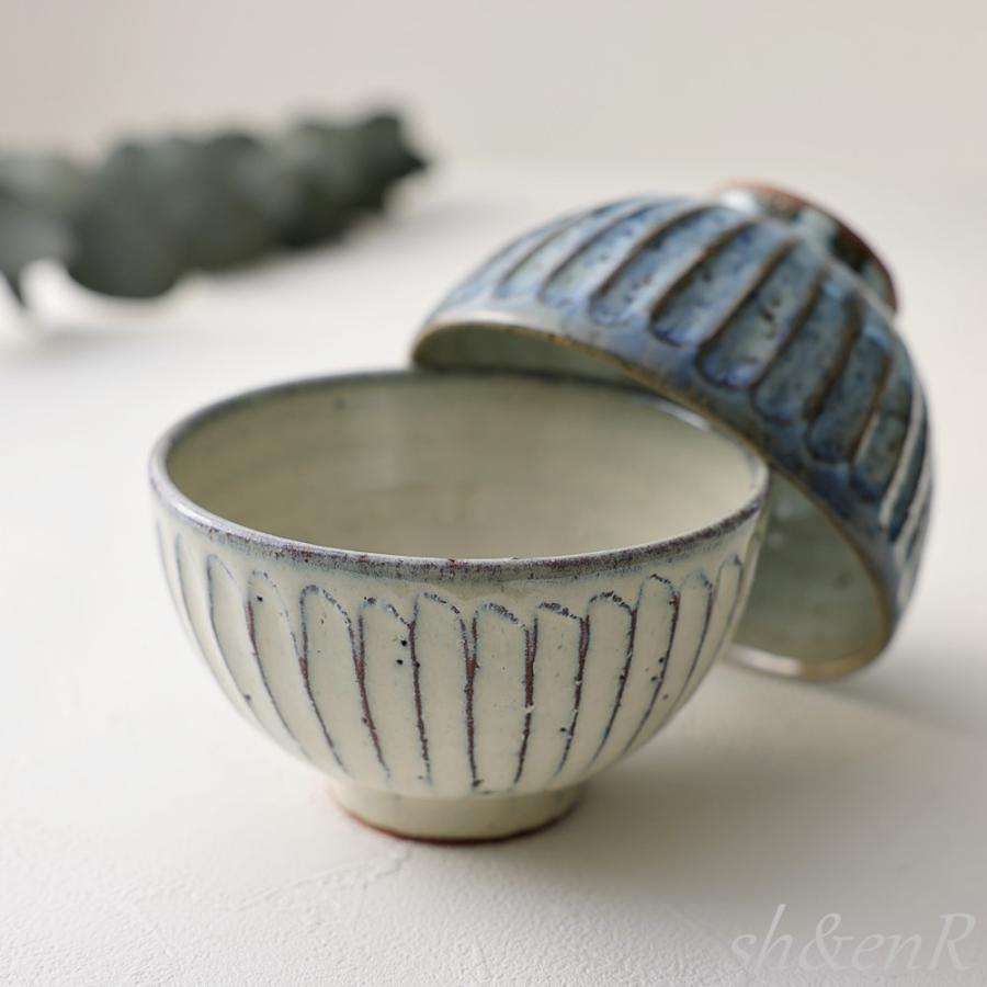 信楽焼 睦セット ペアセット 夫婦茶碗+ペアカップ 白青彫 おしゃれ