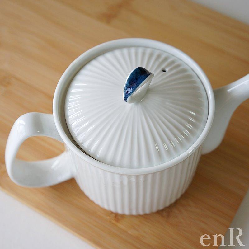 波佐見焼 ポット ティーポット 筋彫 白 OPB おしゃれ かわいい 高級