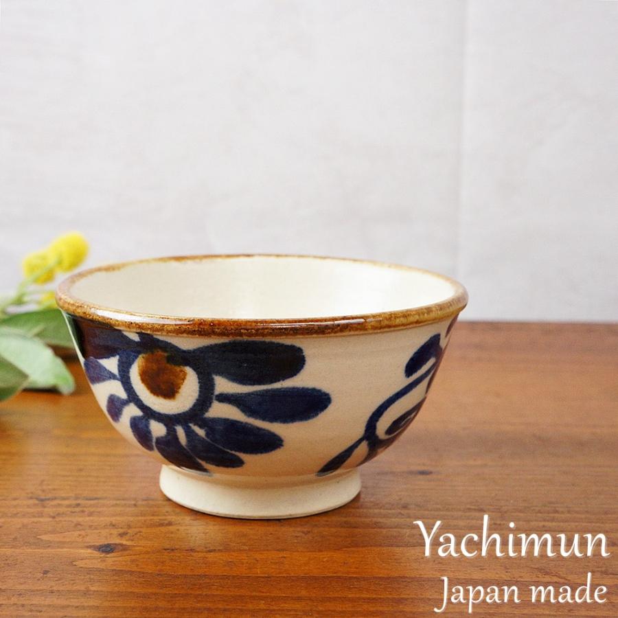 やちむん 茶碗 マカイ 3.8寸 菊紋唐草ブルー 中城窯 お茶碗 ちゃ やちむん 茶碗 マカイ 3.8寸 菊紋唐草ブルー 中城窯 お茶碗 ちゃ