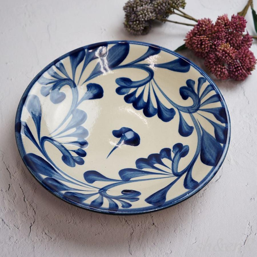 やちむん 7寸皿 大皿 コバルト唐草 陶眞窯 プレート 沖縄 焼物 焼き物