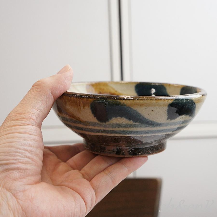 やちむん 4.5寸鉢 取鉢 鉢 陶芸こまがた デイゴ柄 おしゃれ 沖縄 やちむん 4.5寸鉢 取鉢 鉢 陶芸こまがた デイゴ柄 おしゃれ 沖縄