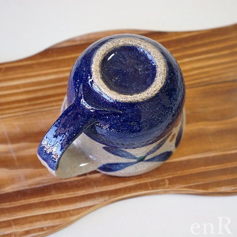 やちむん マグカップ 320cc 四葉紋唐草 陶器 大きい おしゃれ 沖縄陶器