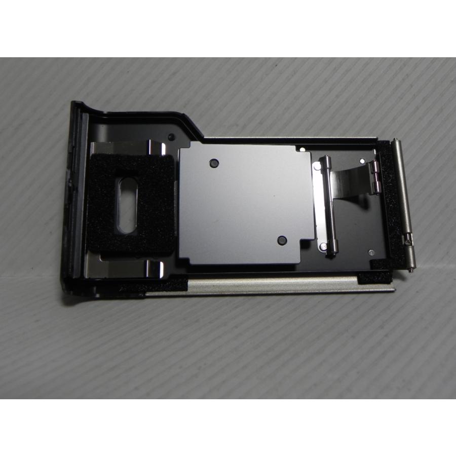 CONTAX TVS 裏蓋 |  | 01