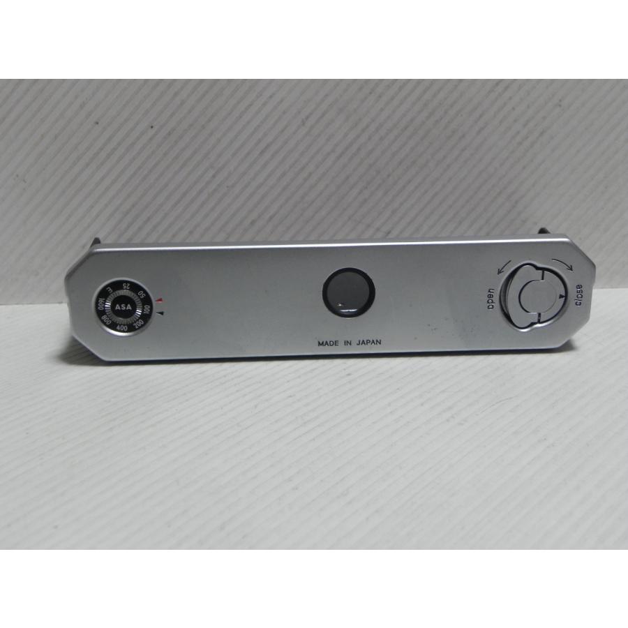 Nikon F カメラ用裏蓋(中古品) |  | 02