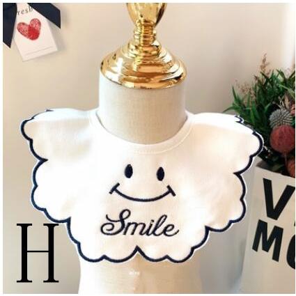 499円 格安激安 よだれかけ ベビースタイ 可愛い 2枚セット ベビーグッズ 赤ちゃん 出産祝い プレゼント 男の子 女の子 360度円形 かわいい お食事エプロン おしゃれ