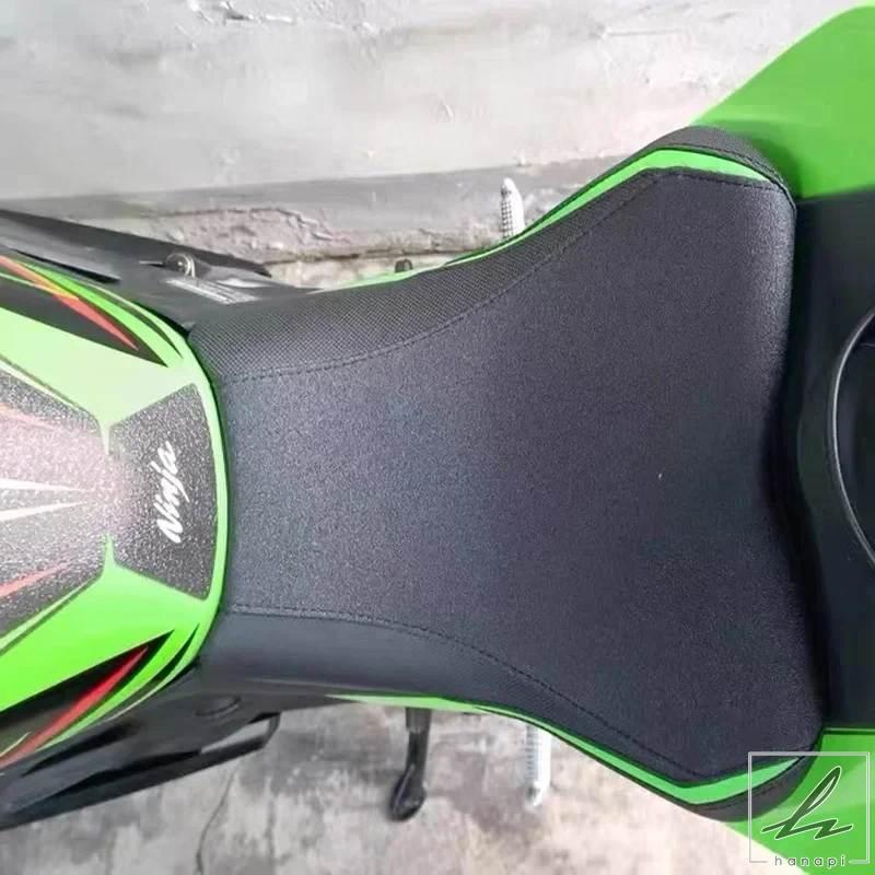 並行輸入品】 KAWASAKI ZX4R ZX4RRはシートの高さことで快適性と