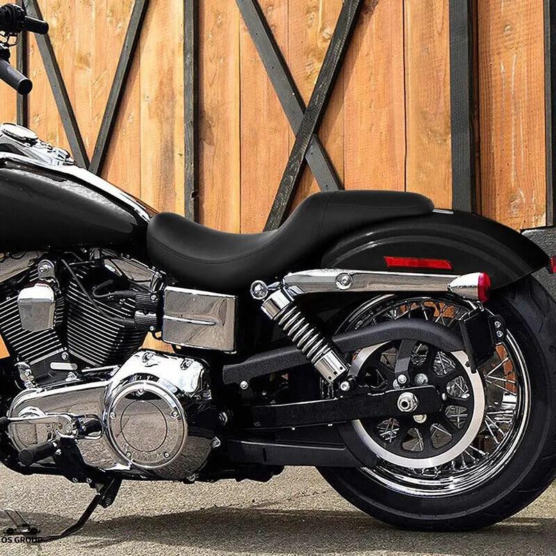並行輸入品】 バイク ドライブr ＆ Two-Up シート ハーレー ダイナ