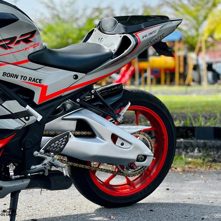 並行輸入品 Sウィングアーム Enhancer カバー ヤマハ YZF R3 R25 2015