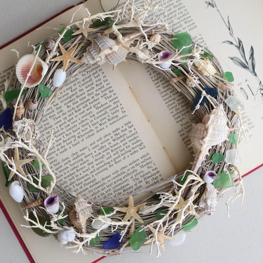 1点もの ・ 玄関ドアOK♪】貝殻とシーグラスの夏色リース H / 夏 玄関