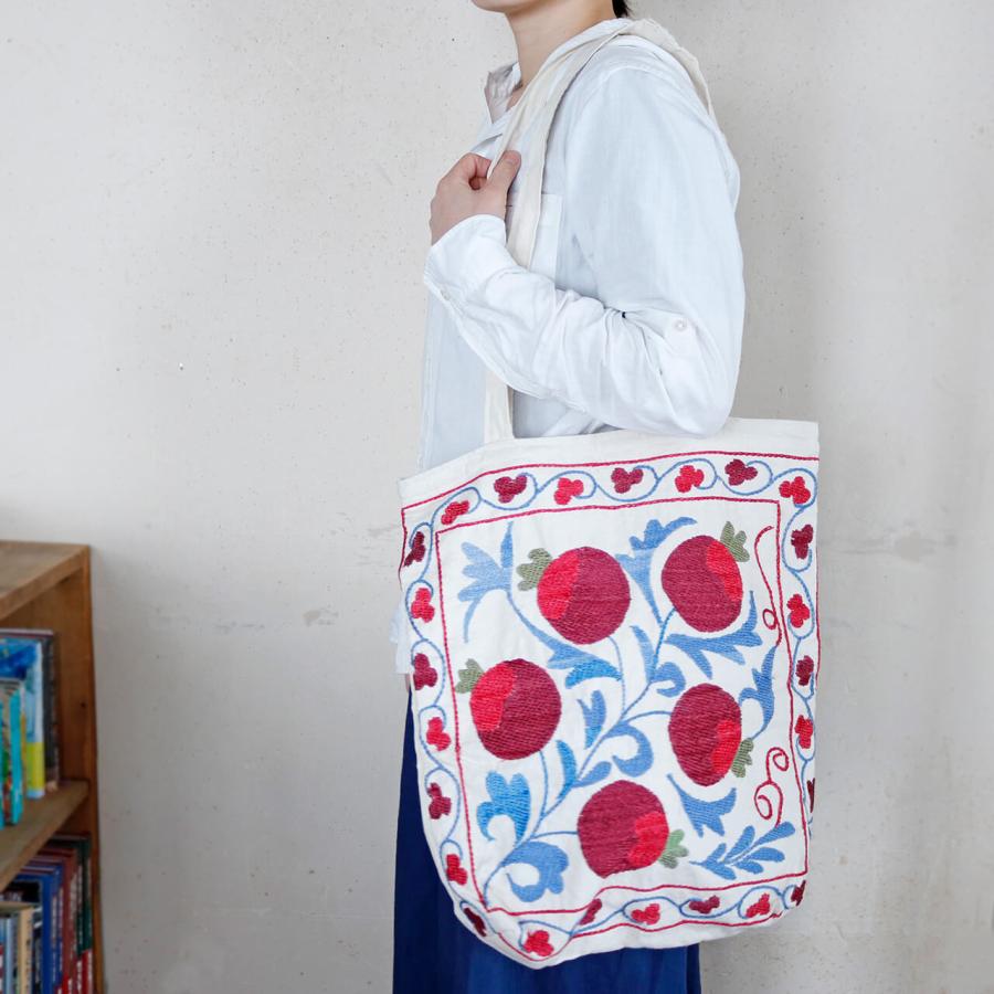 新品 壮錦バッグ 民族刺繍トートバッグ 手作り工飾り付き 大容量