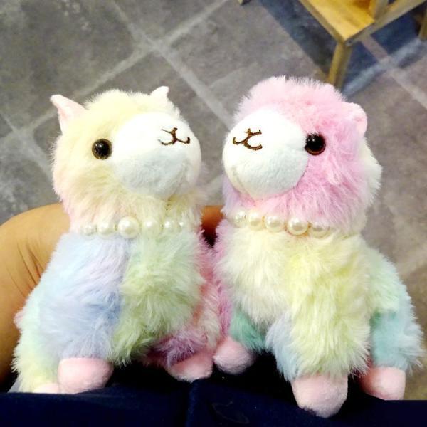 送料無料 ふわふわrainbowカラーのアルパカぬいぐるみキーホルダー