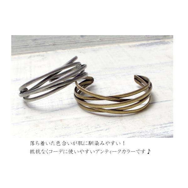 アンティークゴールド＆シルバーの5連ツイストメタルバングル