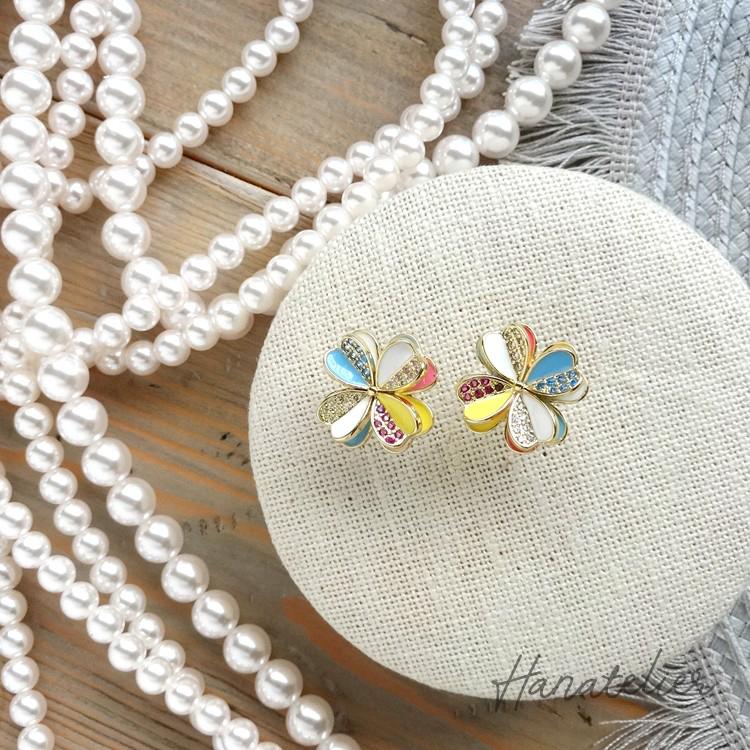 マルチカラーフラワーのピアス クローバーピアス pie315 【イヤリング