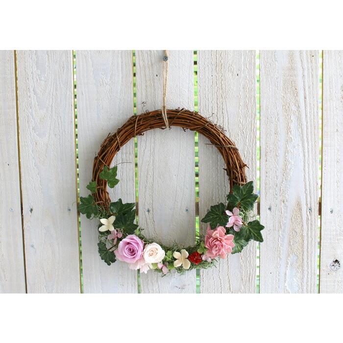 flower ＼母の日 遅れてごめんね配送／花うるる 玄関 リース