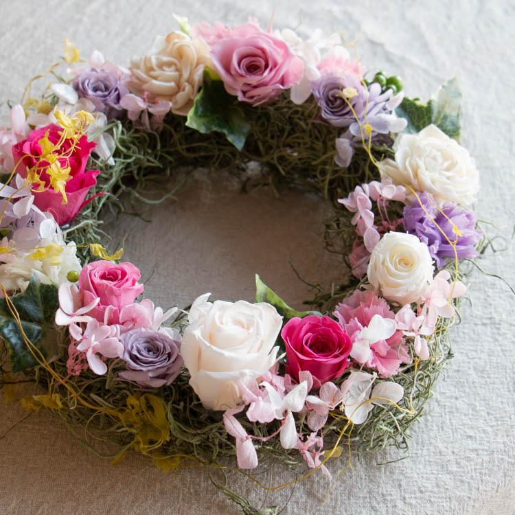 flower ＼母の日 遅れてごめんね配送／花うるる 玄関 リース