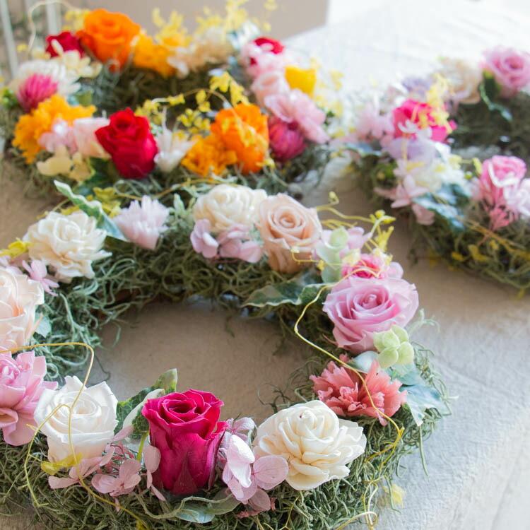 春のロンド♡プリザーブドフラワーリース♡玄関リース flower ＼母の日 遅れてごめんね配送／花うるる 玄関 リース
