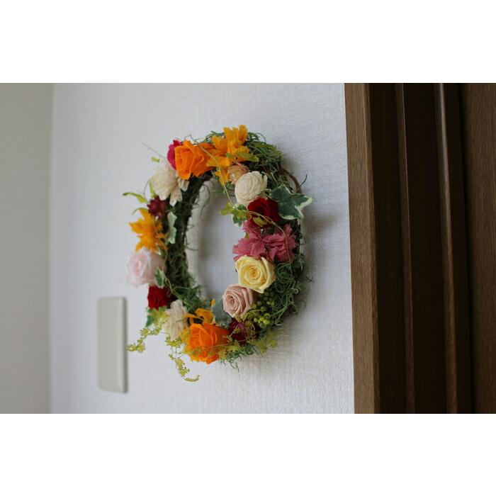 flower ＼母の日 遅れてごめんね配送／花うるる 玄関 リース