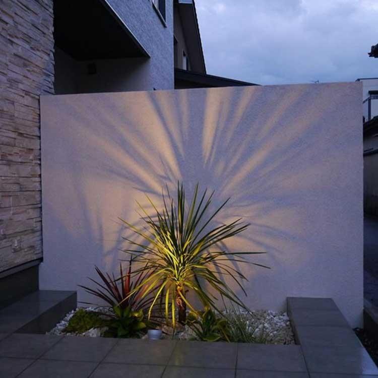 ひかりノベーション 延長コード 5m 分岐コネクター付lgl Lha03 明るい ガーデンライト 240lm 屋外 コンセント Led タカショー 演出 ライト 夜間 Siz Takasho Lgllha03 花うるる ハンギング 寄せ植え通販 通販 Yahoo ショッピング