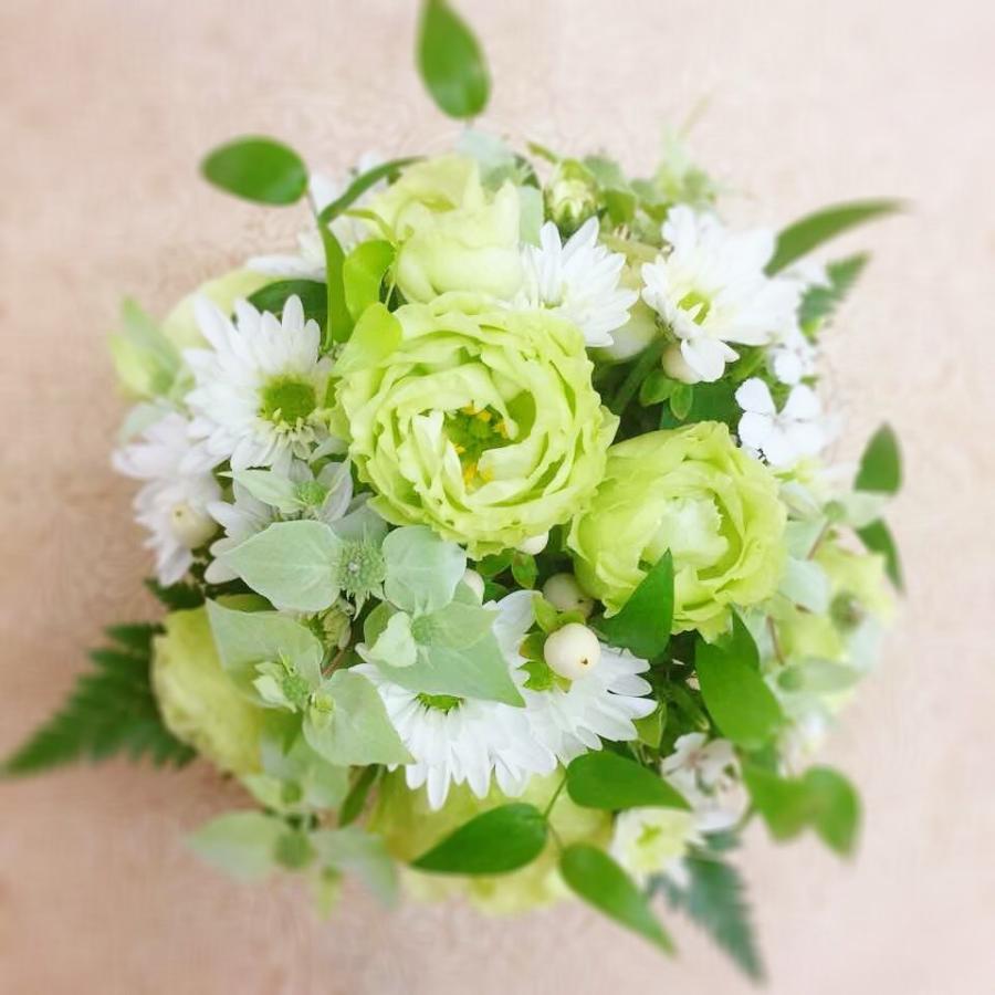 造花　仏花　御供え花　法事　お彼岸　初盆　仏壇　アレンジメント お彼岸やお盆のお供えに 仏花アレンジ 「受注制作」 | iichi 日々の