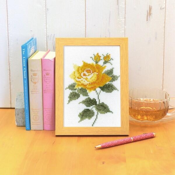 クロスステッチ 刺繍 キット 12ヶ月の花フレーム マリー・カトリーヌ