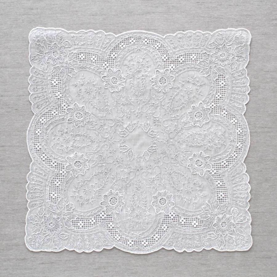 【送料無料】汕頭手刺繍　ハンカチ　7202 | ブライダル ハンカチ 結婚式 ハンカチ フォーマル ハンカチ ウェディング ハンカチ 刺? 結ギフト 冠婚葬祭 白 ホワイト ウェディング 花嫁 新婦 レディース ギフト 汕頭手刺繍 ハンカチ 7202 | ブライダル 結婚式 フォーマル