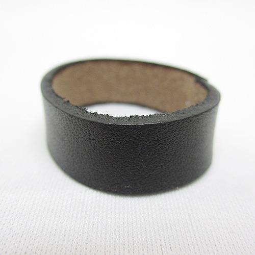 三井 牛革 4cm幅ベルト用サル革 クロ レザークラフト用品 革ベルト ベルト材料 東急ハンズ 東急ハンズ Paypayモール店 通販 Paypayモール