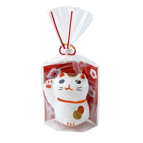 聖新陶芸　おめでたおみくじ招き猫白　GD327‐1 ハンズ | 