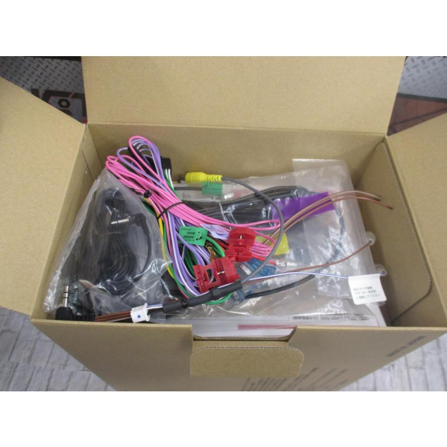 未使用】カロッツェリア AVIC-RZ821-D カーナビ 未使用 7V型2D 180mm