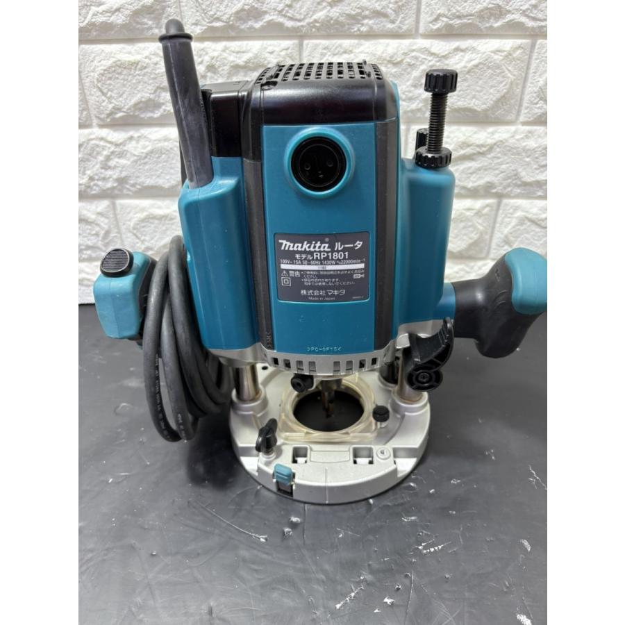 ▽【中古】マキタ ルータ RP1801 軸径6・8・12mmビット使用可能 