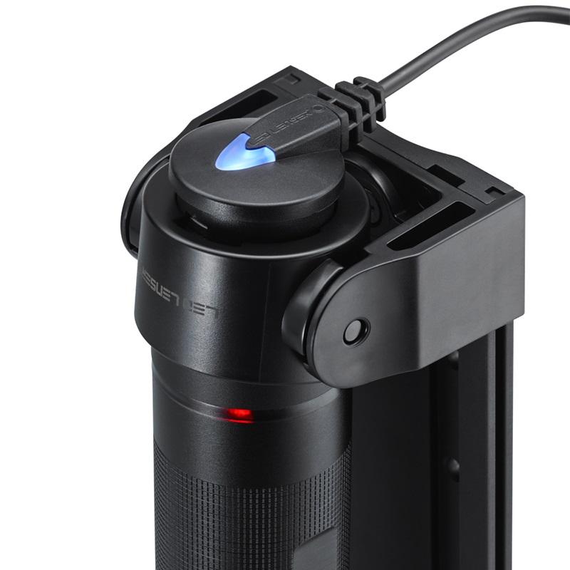 LED LENSER レッドレンザー 充電式LEDライト X21R [501967] 5,000