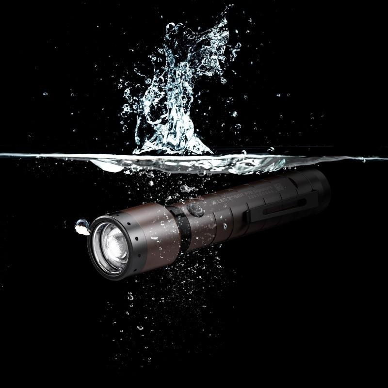 LEDLENSER（レッドレンザー） 充電式LEDライト P7R Signature 502190