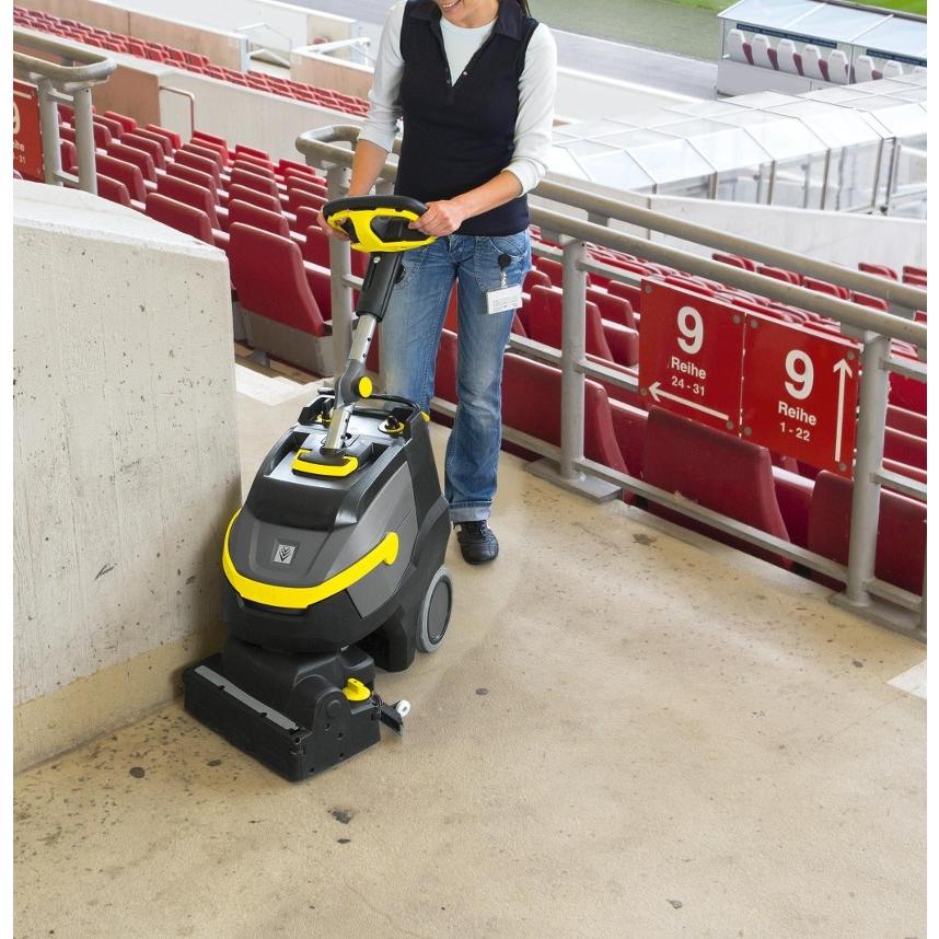【ジャンク品】Kärcher BR 35/12 C 業務用掃除機 ケルヒャー（KARCHER） 代引き不可 業務用手押し式床洗浄機（ディスク