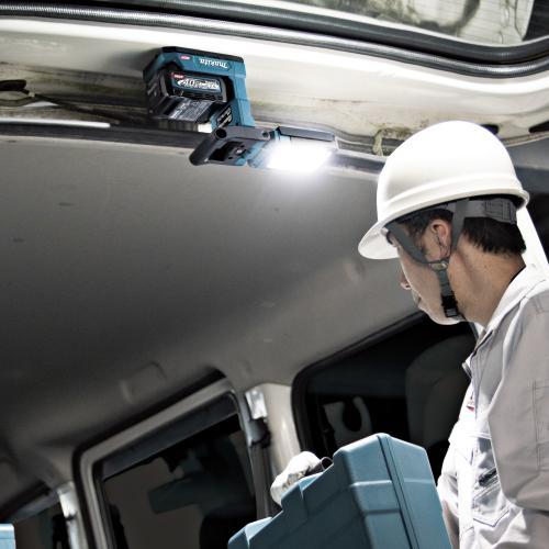 マキタ（makita） 40Vmax充電式マグネットライト ML013G 本体のみ