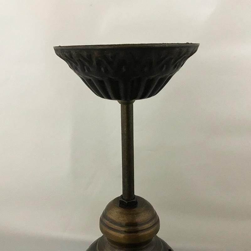 3連シャンデリア スパイラル Mサイズ  《ガラス玉：W13cm H10cm》 日本の一般的なシーリング対応！ガラス玉選べるカスタムオーダー！_4
