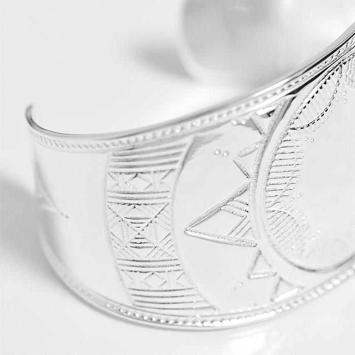 ≪ADRAR≫ アドラル 太陽 デザイン ボリューム 幅広 シルバー バングル カフ ネイティブジュエリー Sun Cuff (Silver)の画像