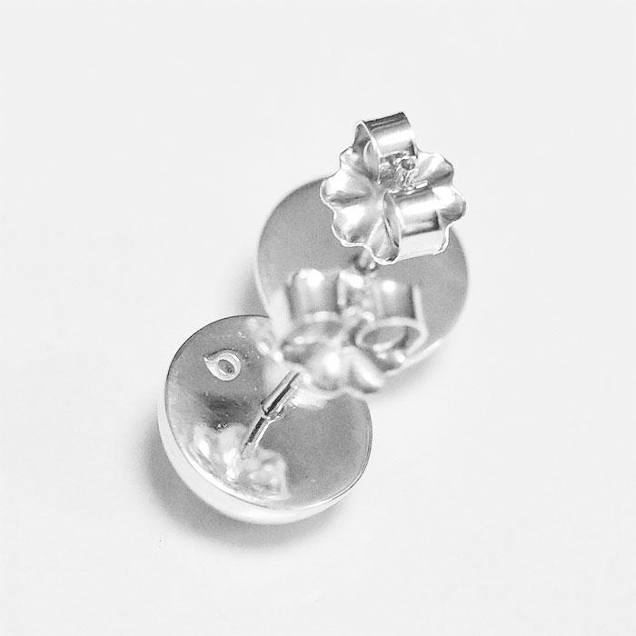 BULBS バルブス ドーム 半球体 丸型 円形 スタッズ ピアス Strychnos potatorum Silver_2