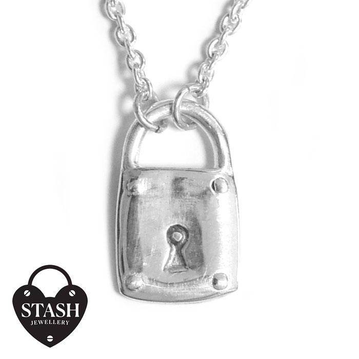 ≪STASH JEWELLERY≫ スタッシュジュエリー 手彫り キーロック シルバー ネックレス ラッキーモチーフ SV925 Sid Padlock Necklace (Silver)の画像