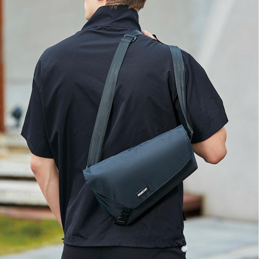 ショルダーバッグ メンズ 小さい 軽量 防水 撥水 斜め掛け