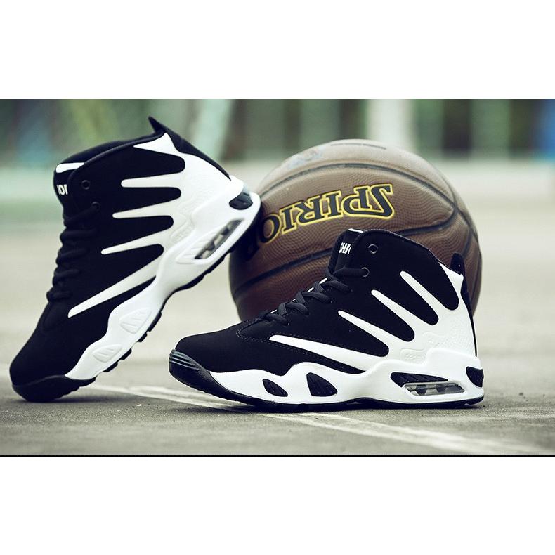 バッシュ Nike ハイカット シューズ 人気のパンダ 白/黒 NIKE ナイキ スニーカー DUNK HI RETRO ダンク ハイ レトロ