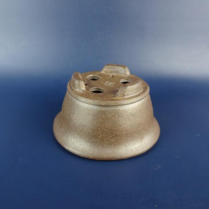 【中古】盆栽鉢 常滑 行山 小型 長辺 約 11cm 丸鉢 外縁 下帯 泥物 和鉢 現品 中古鉢の画像