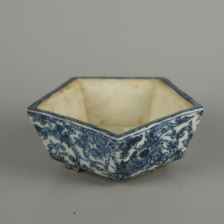 中古】盆栽鉢 清風 与平 小鉢 長辺 約 9.8cm 五角鉢 染付 花 実 模様