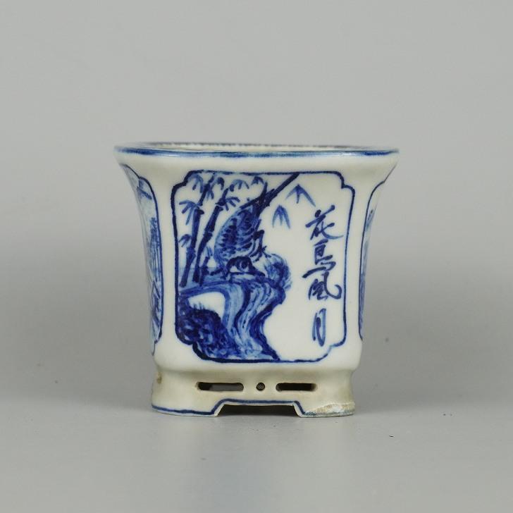 中古】 盆栽鉢 高橋 泉翠 小鉢 長辺 約7.5cm 正方鉢 染付 花鳥 中古】 盆栽鉢 高橋 泉翠 小鉢 長辺 約7.5cm 正方鉢 染付 花鳥