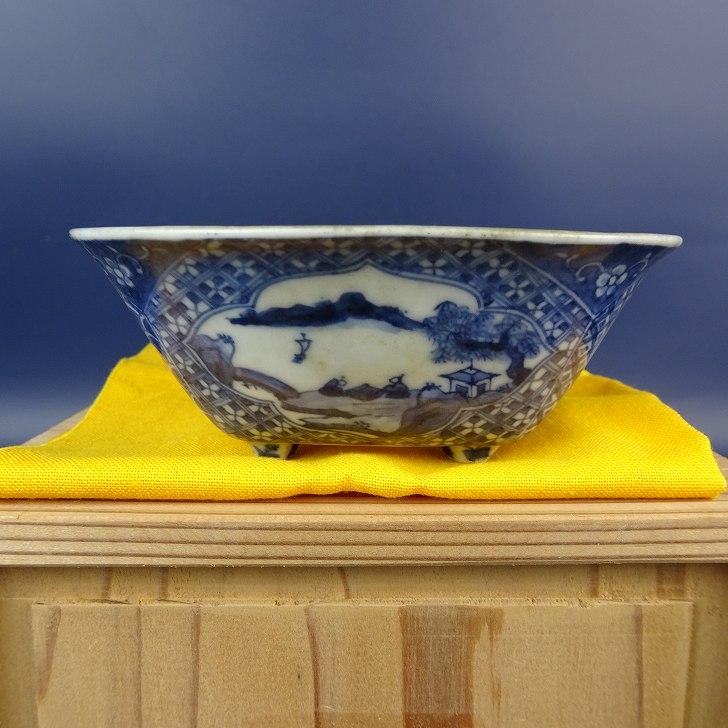 中古】盆栽鉢 清みづ 小鉢 長辺 約9.8cm 正方鉢 染付 窓抜 風景