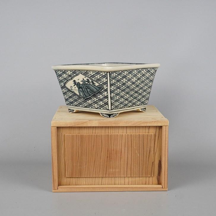 中古】盆栽鉢 河内 美山 小型 長辺 約12cm 正方鉢 外縁 窓抜 染