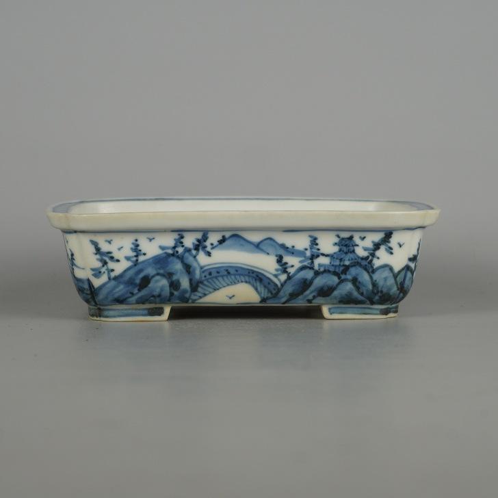盆栽鉢　松坂美山盆栽鉢長方染付け青文様希少青色落款入り 中古】 盆栽鉢 九谷 祥山画 竹峰 小型 長辺 約 15.2cm 長方鉢 外縁 隅